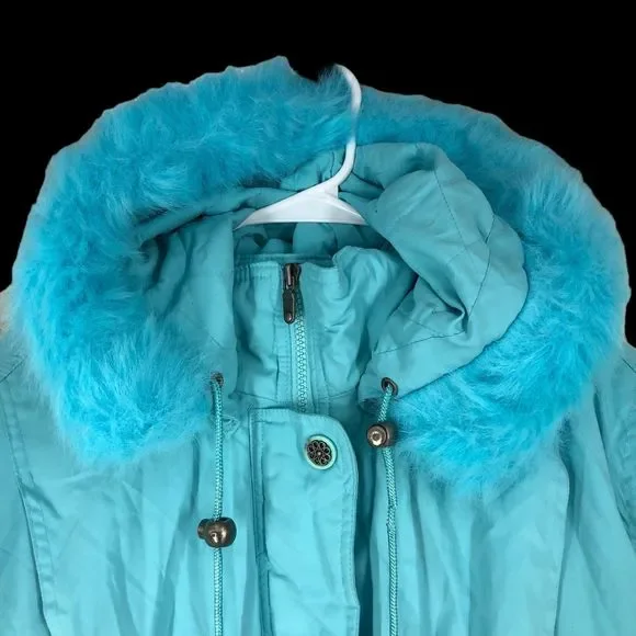 NWT Women’s Plus SZ 2X Light Blue Puffer Coat with Fur Trimmed Hood, Super Soft - Picture 3 of 12